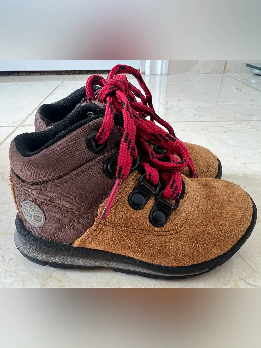 Timberland Toddler Kids Brown Suede Dark Brown Hiking Boots Red Laces Size 4